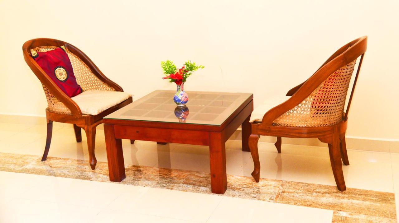 Little Villa Hotel Wadduwa Bagian luar foto